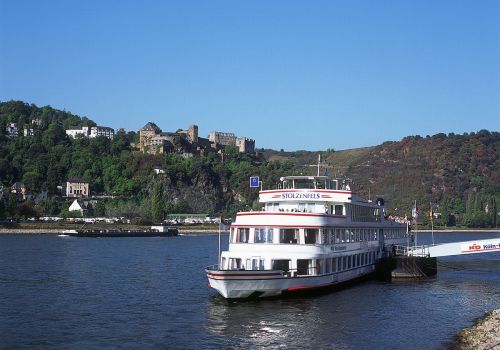 Burgenfahrt auf dem Rhein