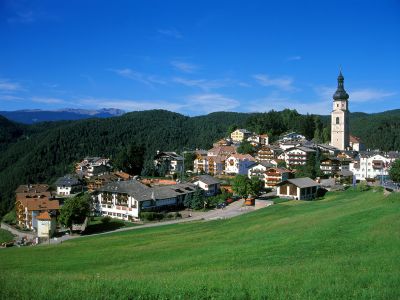 Meran – Südtiroler Land