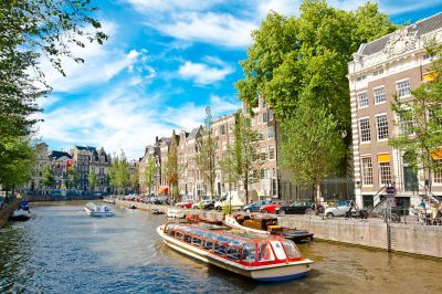 Amsterdam - Bootsfahrt in den Grachten 