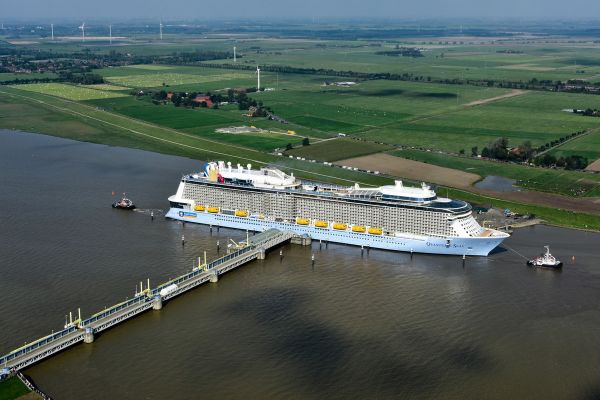 Meyer Werft - Quantum of the Seas 