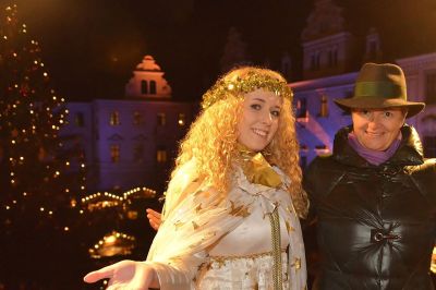Romantischer Weihnachtsmarkt auf Schloss Thurn und Taxis