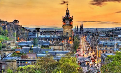 Blick auf das Stadtzentrum von Edinburgh