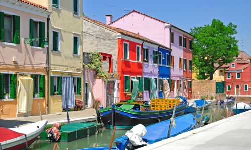 Burano in der Lagune von Venedig