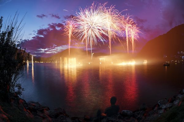 Feuerwerk am Luganer See