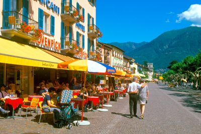 Promenade Piazza G. Motta, Ascona am Lago Maggiore