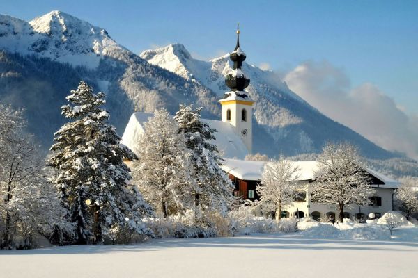 Inzell - Kirche im Winter
