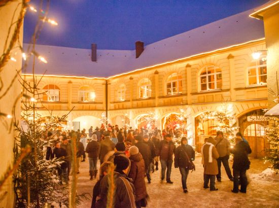 Weihnachtsmarkt auf Schloss Guteneck