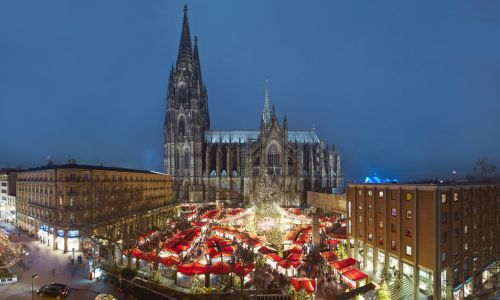 Kölner Weihnachtsmarkt am Dom 