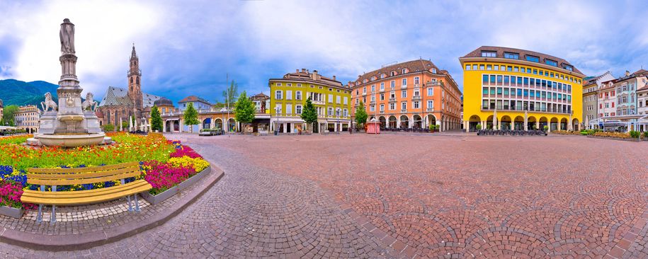 Zur Apfelblüte nach Südtirol