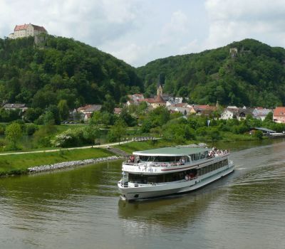 Brunch-Schifffahrt mit der MS Renate im schönen Tal der Altmühl und Besuch von Kloster Weltenburg