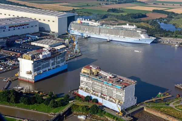 Meyer Werft - Quantum of the Seas 