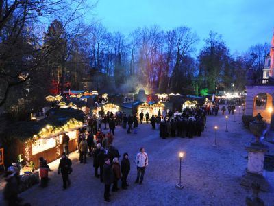 Regensburg und der romantische Weihnachtsmarkt im Schloss Thurn & Taxis St. Emmeram