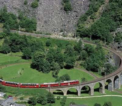 Comer See – Bernina Express