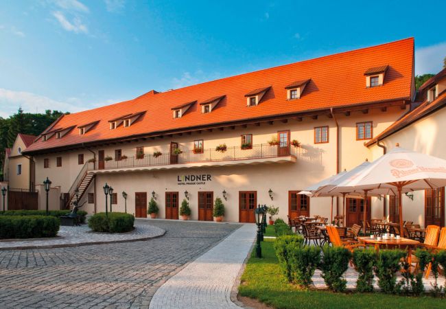 Lindner Hotel Prag Castle - Außenansicht 