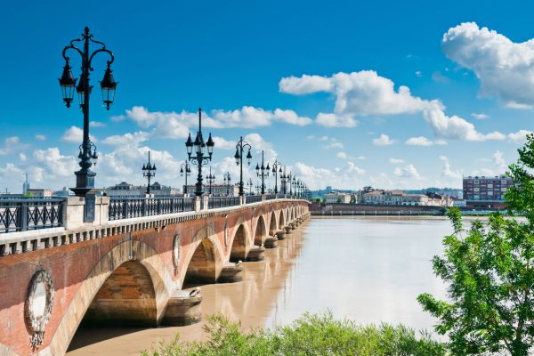 Bordeaux - Le Pont de Pierre 
