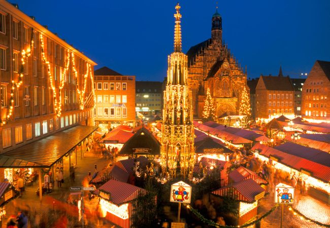 Nürnberger und Regensburger Christkindlmarkt