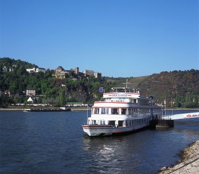 Schifffahrt auf dem Rhein mit Rüdesheim