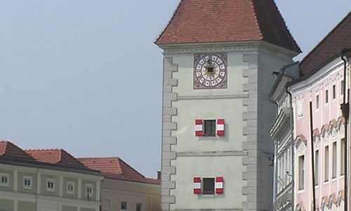 Wels, Stadtplatz mit Ledererturm