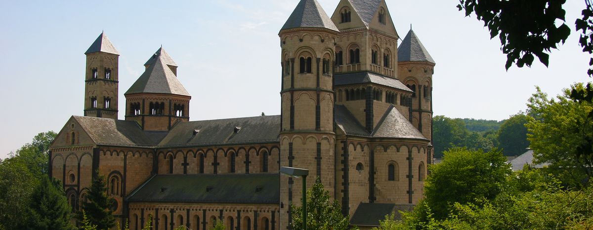Die Eifel und Kloster Maria Laach