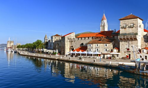 Altstadt von Trogir in Dalmatien